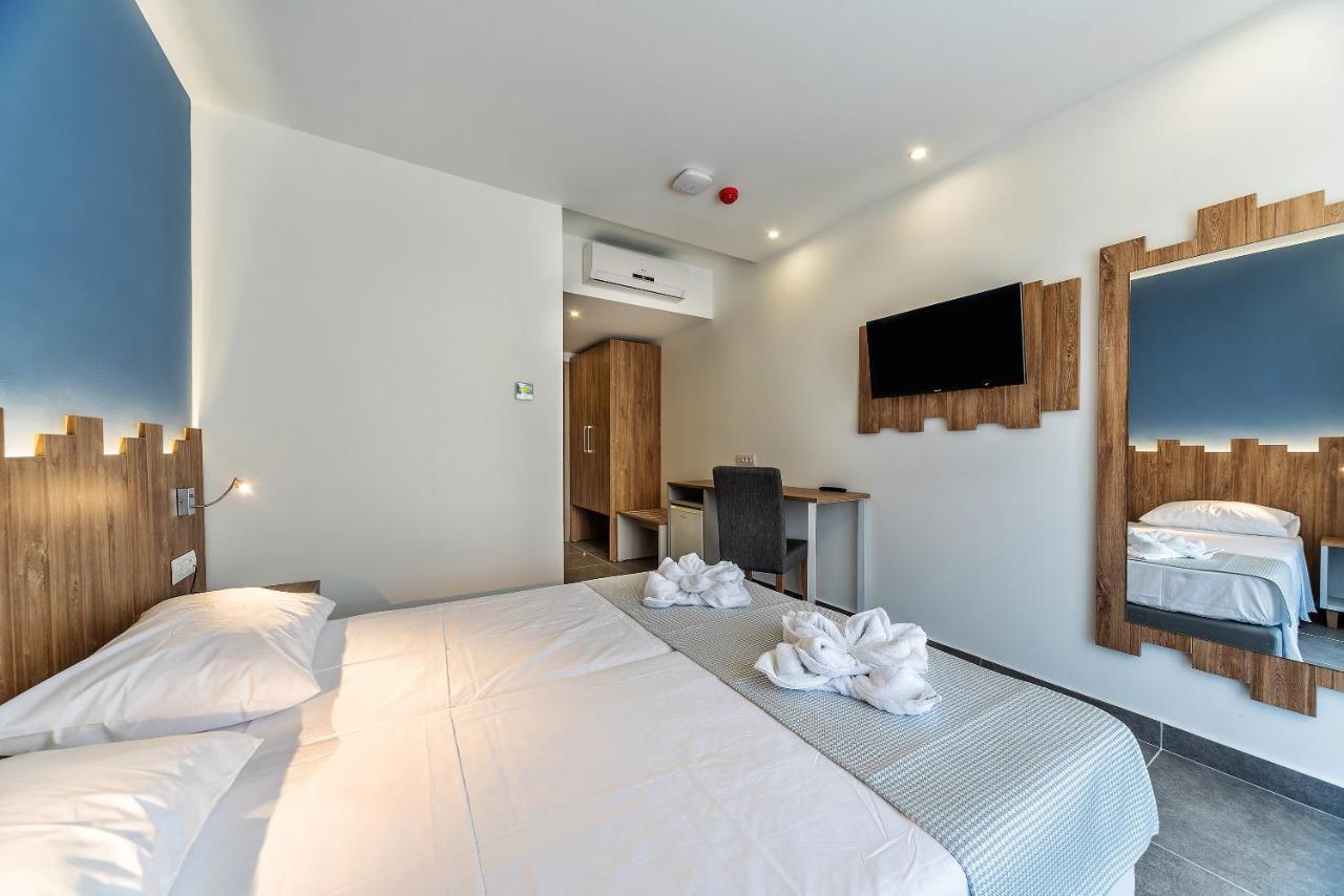 Pollis Hotel Hersonissos  Esterno foto